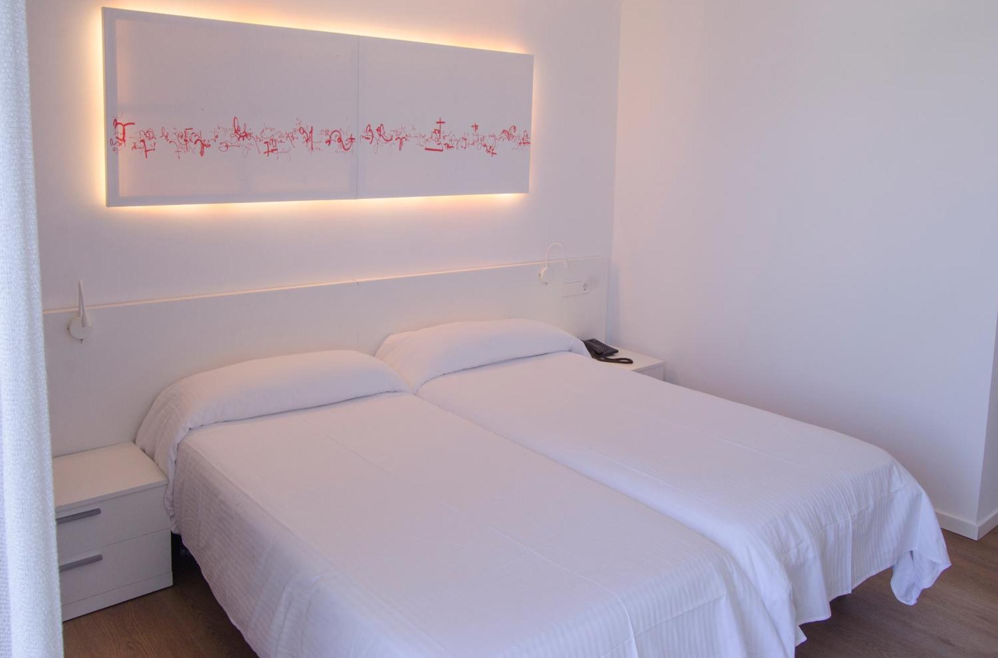Hotel Moon Dreams Paraiso - Adults Recommended Es Canar  Exterior photo